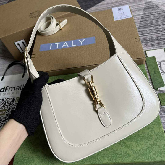 Gucci �?36709 Jackie 1961 small shoulder bag beige leather