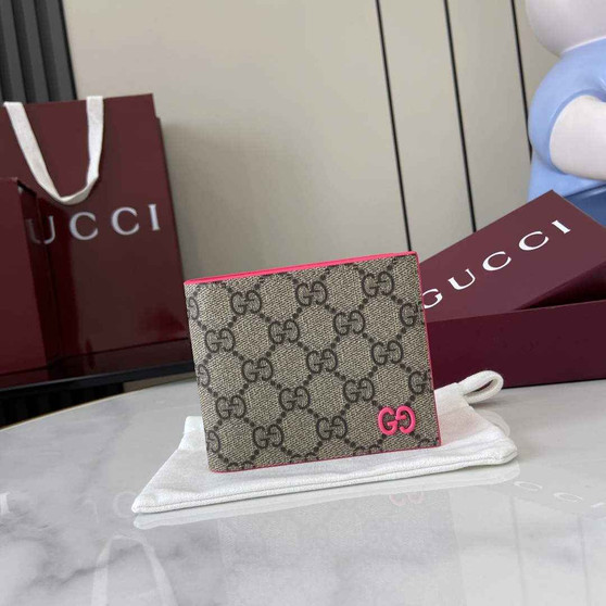 Gucci Plum interior GG bi-fold wallet 768243