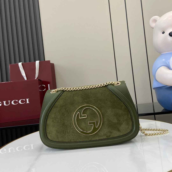 Gucci Blondie small shoulder bag in green suede 815715