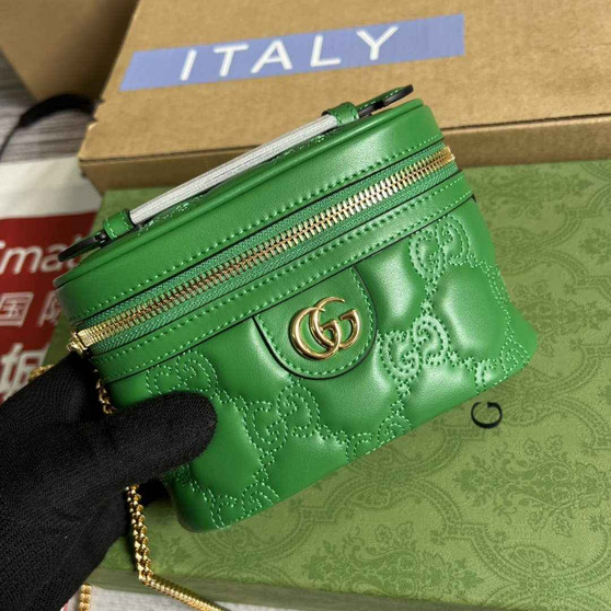 Gucci ‎723770 GG Matelassé top handle mini bag green leather - W16cm x H10.5cm x D5cm / green - View 1