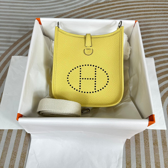 Hermes Evelyne III 17 Togo Light Yellow Leather Bag Silver H5640 - Default Title - View 1