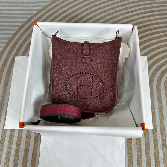 Hermes Evelyne III 17 Togo Wine Red Leather Bag Silver H5662 - Default Title - View 1