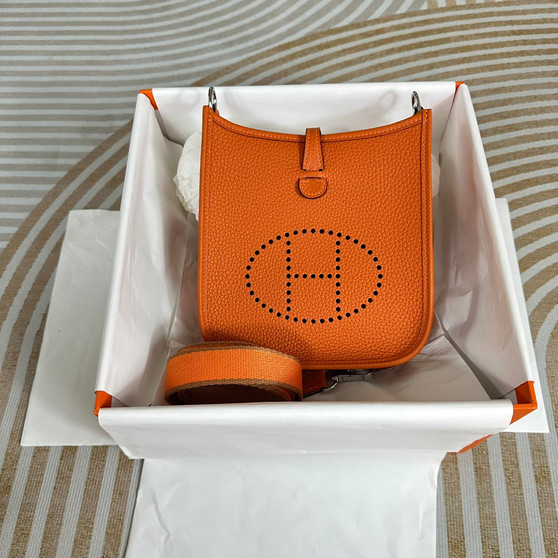 Hermes Evelyne III 17 Orange Togo Leather Bag Silver H5605 - Default Title - View 1