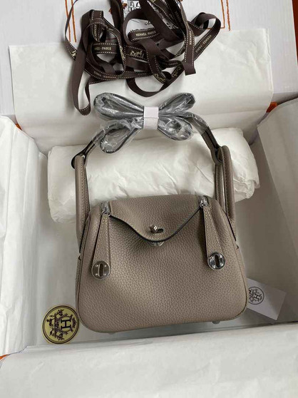 Hermes Lindy Mini Bag Gray Togo Leather Silver Hardware H8613 - Default Title - View 1