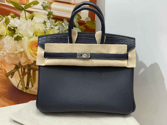 Hermès Birkin Bag Black Crocodile Togo Silver Hardware H8601 - W25×H20×D13cm - View 1