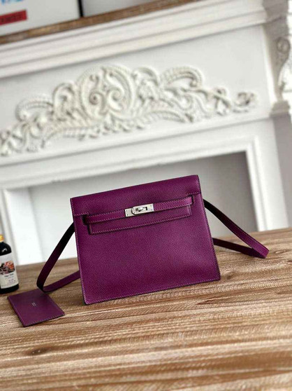 Hermes Kelly Danse Bag Leather 202552 - Default Title - View 1