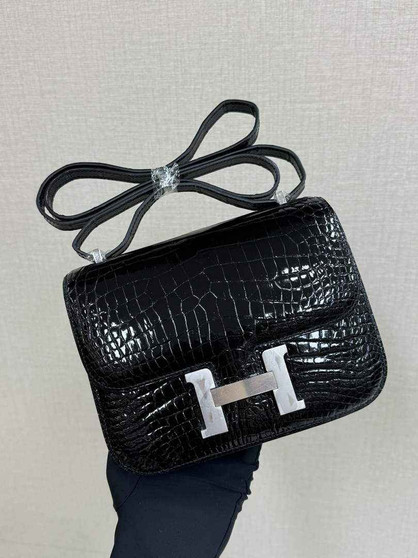 Hermes Constance Crocodile Leather Black Silver H282260 - 19cm - View 1