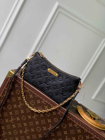 Louis Vuitton Liv Pochette Bag M83301 Black Leather