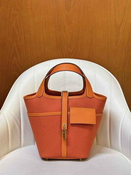 Hermès Picotin Lock 18 pocket bag H925604 - Default Title - View 1
