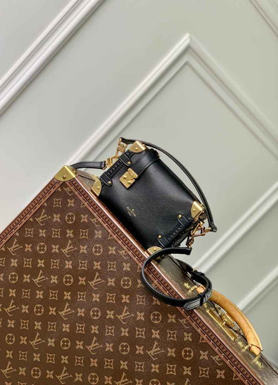 Louis Vuitton Side Trunk PM M23817 Black leather