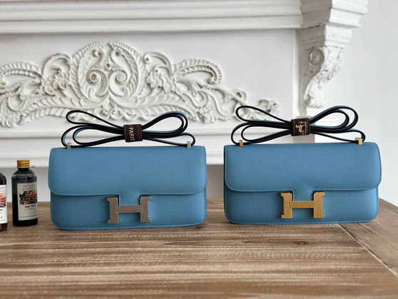 Hermès Constance bag in Blue Epsom leather H382683 - Gold - View 1
