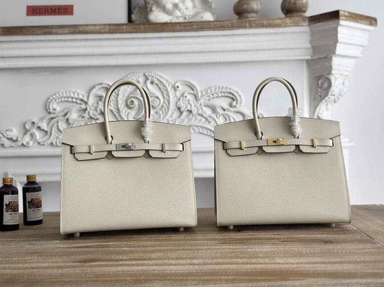 Hermès Birkin 25 Bag Beige Epsom Leather H625651 - gold - View 1