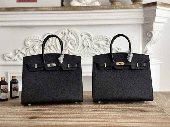 Hermès Birkin 25 Bag Black Epsom Leather H625656 - gold - View 1