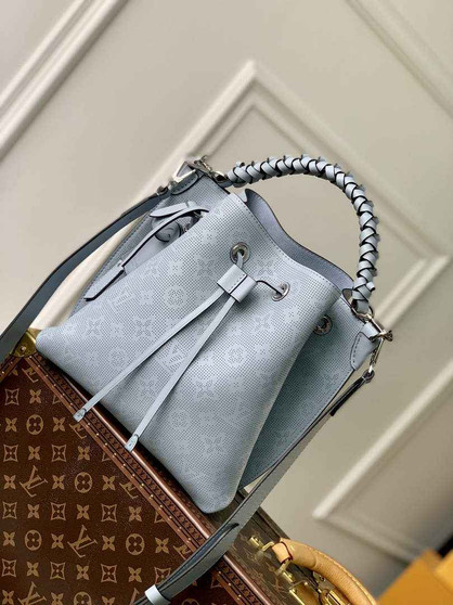 Louis Vuitton Muria Bucket Bag M21006 - Blue Leather Handbag - Default Title - View 1