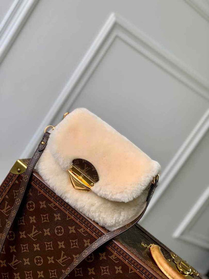 Louis Vuitton Sunset Bag M12097 - Default Title - View 1