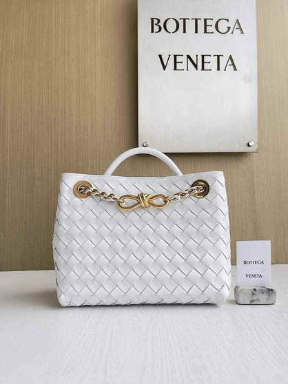 Bottega Veneta Small Andiamo Chain 786008 Lambskin White