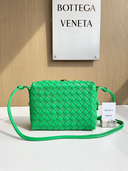Bottega Veneta Small Loop Camera Bag 680255 Lambskin Green