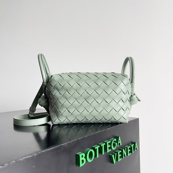 Bottega Veneta Top Handle Loop Bag 796615 in Light Green