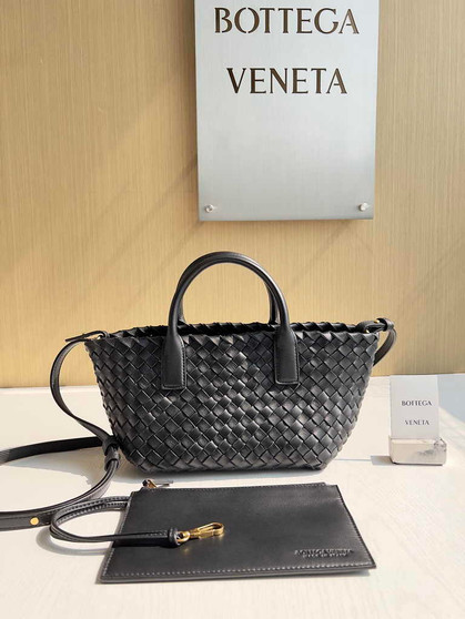Bottega Veneta Mini Cabat 709464 Intreccio lambskin leather Black