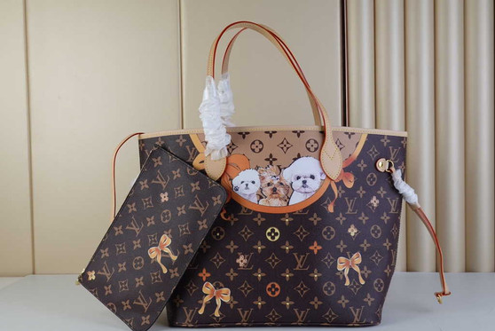 Louis Vuitton M40699 Neverfull MM Monogram Leather Dog