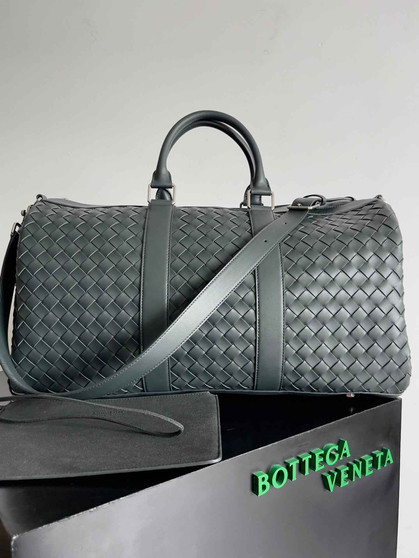 Bottega Veneta Medium Intrecciato Duffle 650066 Calfskin Green