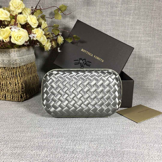 Bottega Veneta Knot 717622 Silk Silver