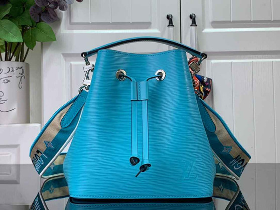 Louis Vuitton M20603 NéoNoé Small Bucket Bag Epi Leather