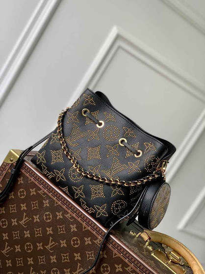 Louis Vuitton Bella Bag M23392 - Default Title - View 1