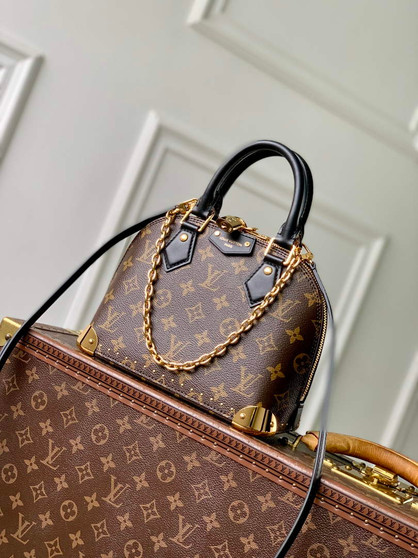 Louis Vuitton Alma BB M26084 Monogram canvas Gold Hardware - Default Title - View 1