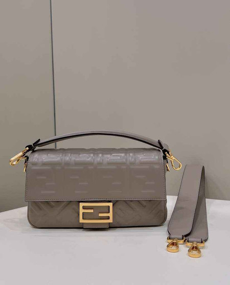 Fendi 8BR600 Baguette Gray leather bag