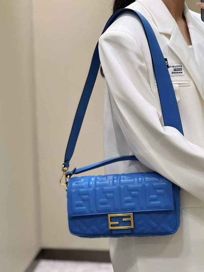 Fendi 8BR600 Baguette Blue leather bag