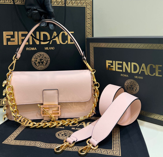 Fendi x Versace Fendace Brooch Baguette NM Bag 8BS068 Pink