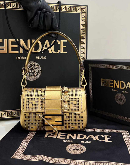 Fendi x Versace Fendace Brooch Baguette NM Bag 8BS066 Gold