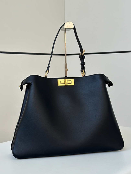 Fendi Peekaboo Soft Large Black Leather Bag 8BN358