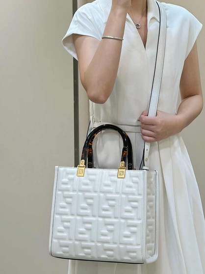 Fendi Sunshine Small Bag White leather shopper 8BH394