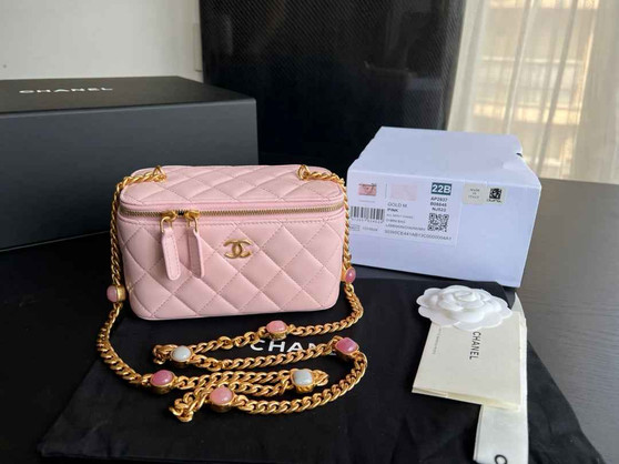 Chanel AP2937 Vanity with Chain Lambskin Pink