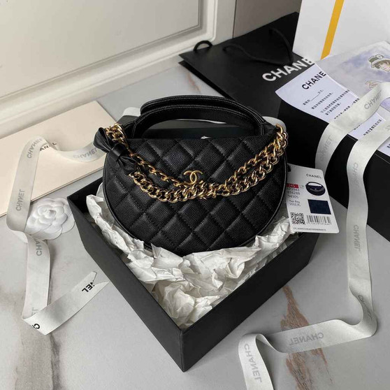 Chanel pouch grained shiny calfskin & gold-tone metal, AP3943 black - Default Title - View 1