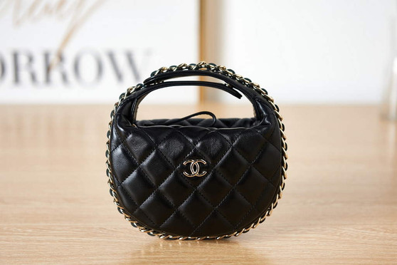 Chanel AP3095 Pouch Lambskin Gold-Tone Metal Black