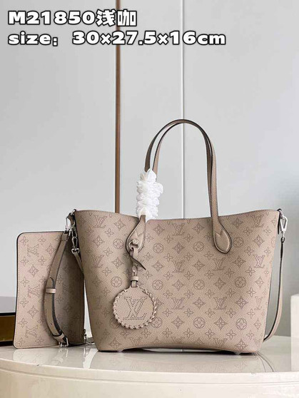 Louis Vuitton M21852 Blossom MM Bag Mahina Leather In Galet Beige