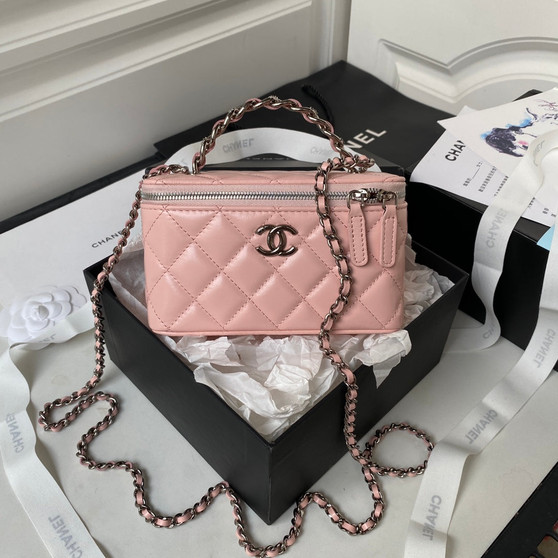 Chanel AP3593 Shiny crumpled calfskin strass  Ruthenium-Finish Metal Pink