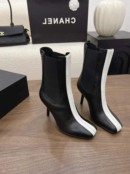 Chanel Short Boots Leather G65514
