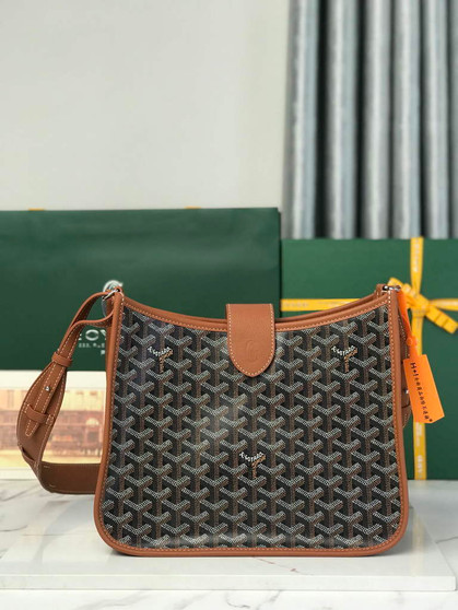 Goyard Musette bag, Goyardine Canvas Brown