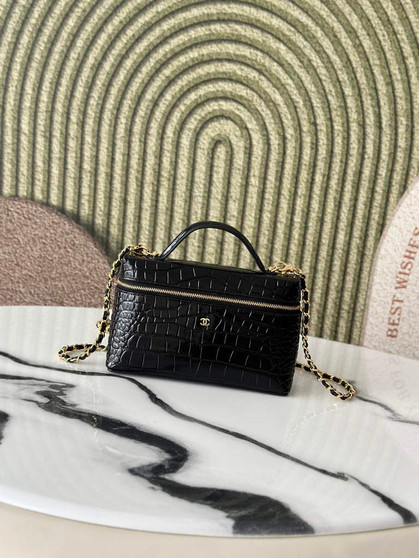 Chanel Vanity with chain, AP5346 Crocodile Black