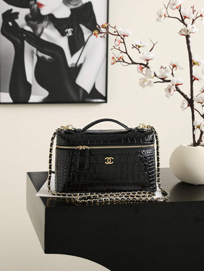 Chanel Large Vanity with chain, AP5347 Crocodile Black