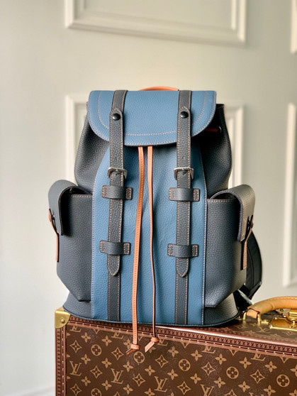 Louis Vuitton LV M21373 Christopher PM Leathers Denim Blue - 32 x 39 x 12 cm / Blue - View 1