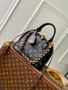 Louis Vuitton Alma BB M12561 Black Calfskin leather Gold Hardware