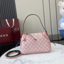 Gucci GG Emblem small shoulder bag 815218 in pink fabric