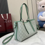 Gucci GG Emblem medium tote bag 815214 in green fabric