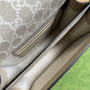 Gucci 671620 Mini shoulder bag with Interlocking G Beige leather