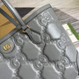 Gucci �?31685 GG Matelassé leather medium tote gray leather